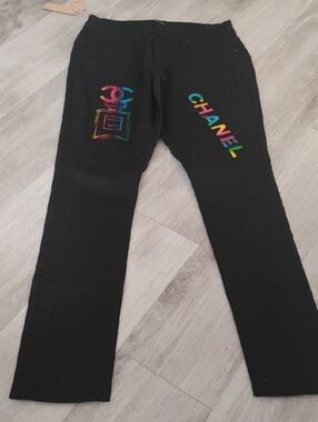 CHANEL Fashion Jeans /Black Pants with Mu1lticolor Logo